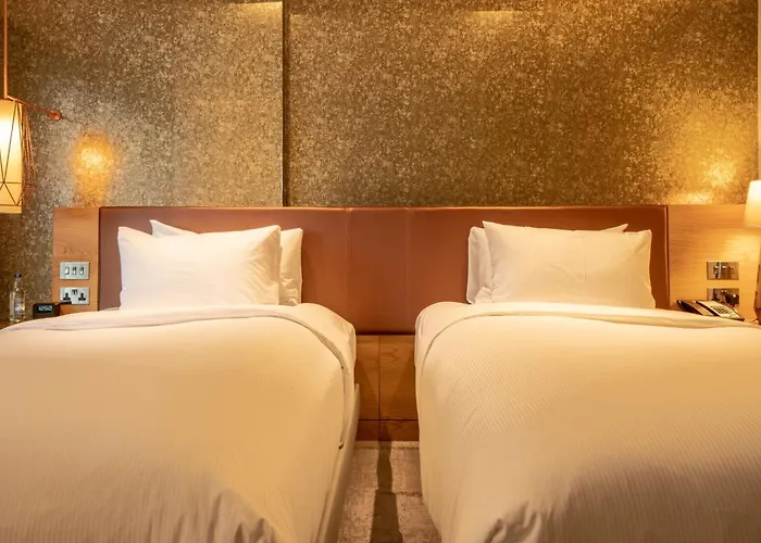 Hotel Lincoln Plaza London, Curio Collection By Hilton